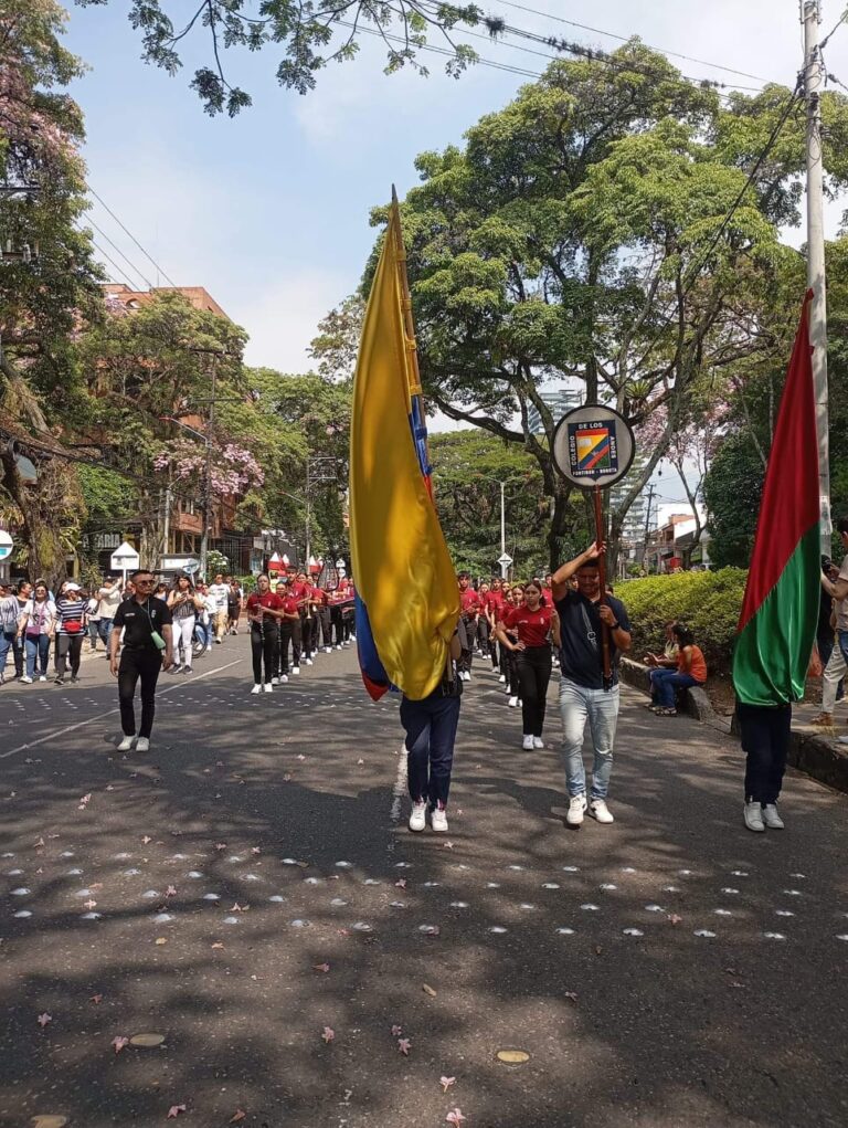 Lee más sobre el artículo Banda marcial musical “ANDES MARCHIG BAND” – XII festival de bandas marciales escolares